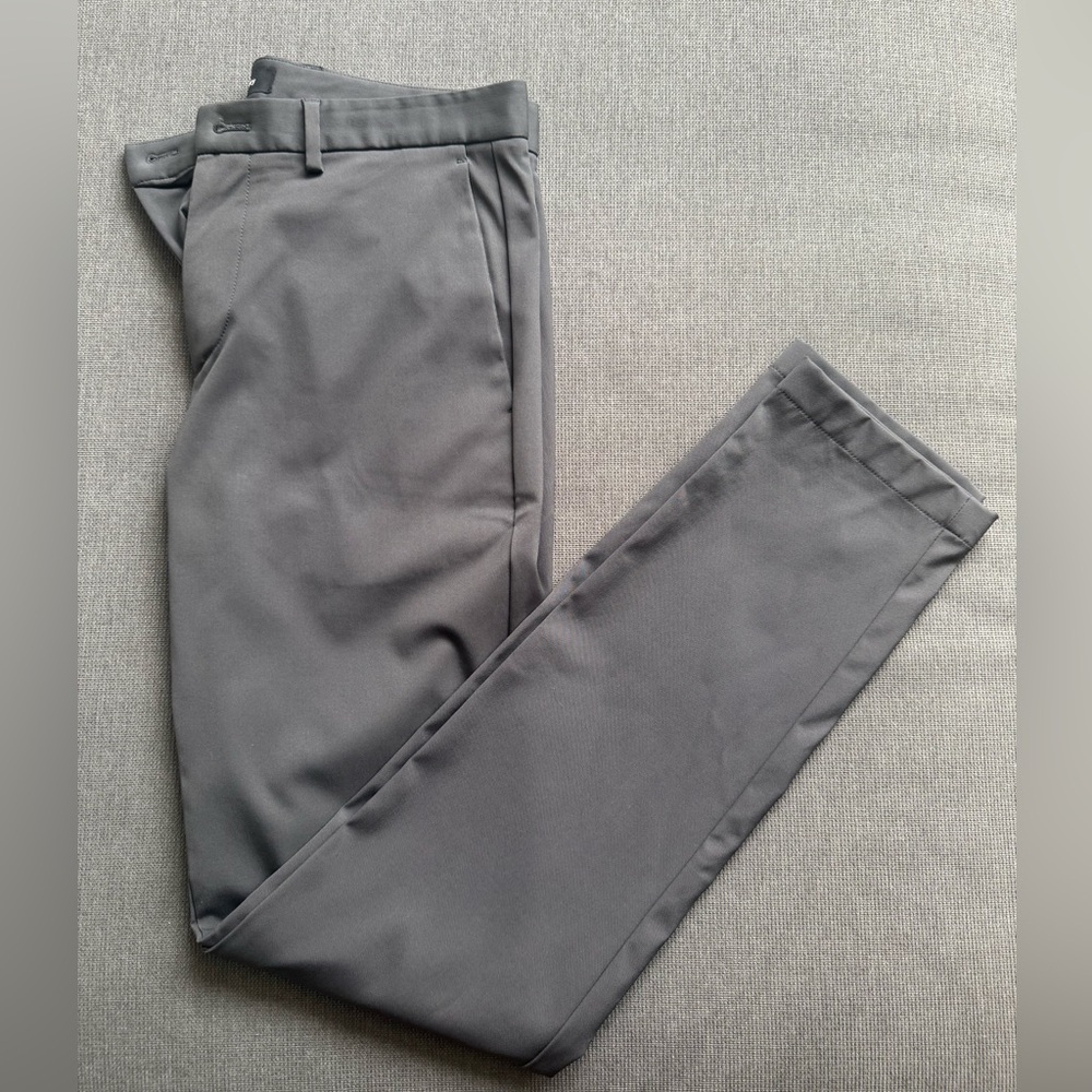 Theory Men’s Zaine Pants - Size 30 (Gray)